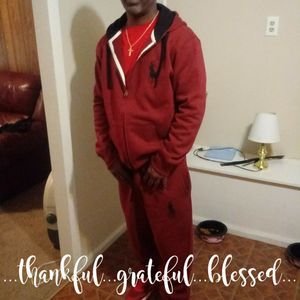 Meet your Posher, Sidney